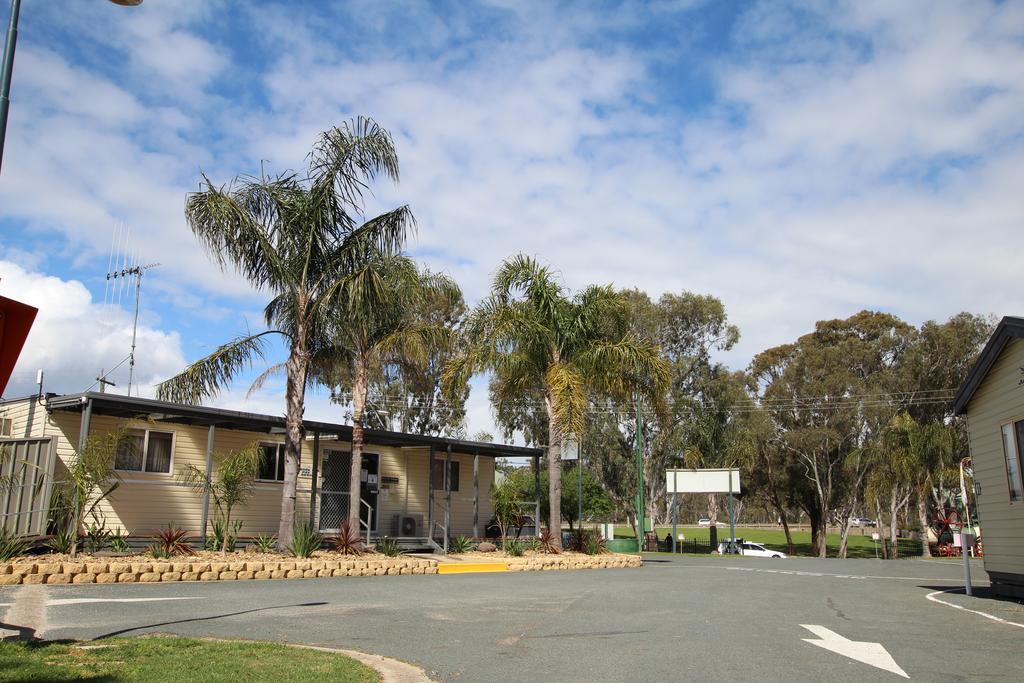 Big4 Moama Holiday Park エクステリア 写真