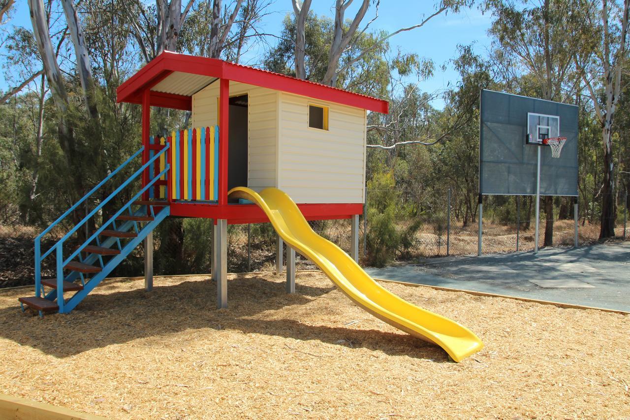 Big4 Moama Holiday Park エクステリア 写真